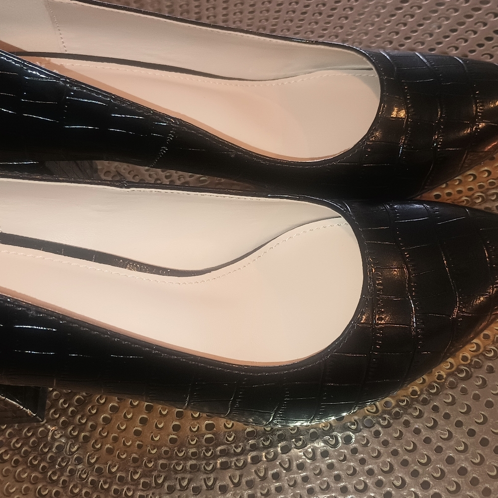 Black Shoes
